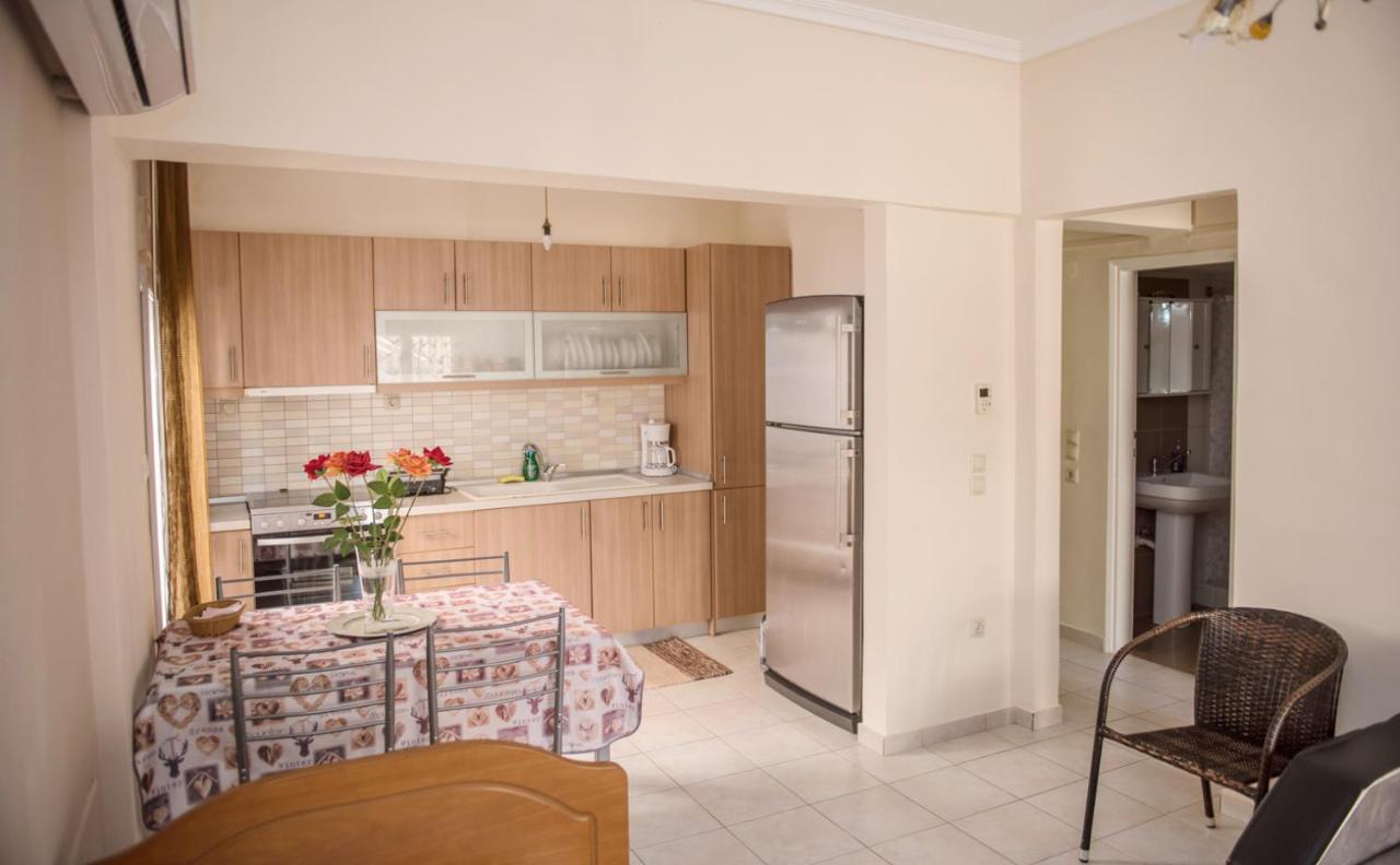 Savvas Apartment Nea Plagia Ngoại thất bức ảnh
