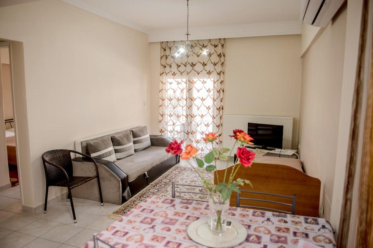 Savvas Apartment Nea Plagia Ngoại thất bức ảnh